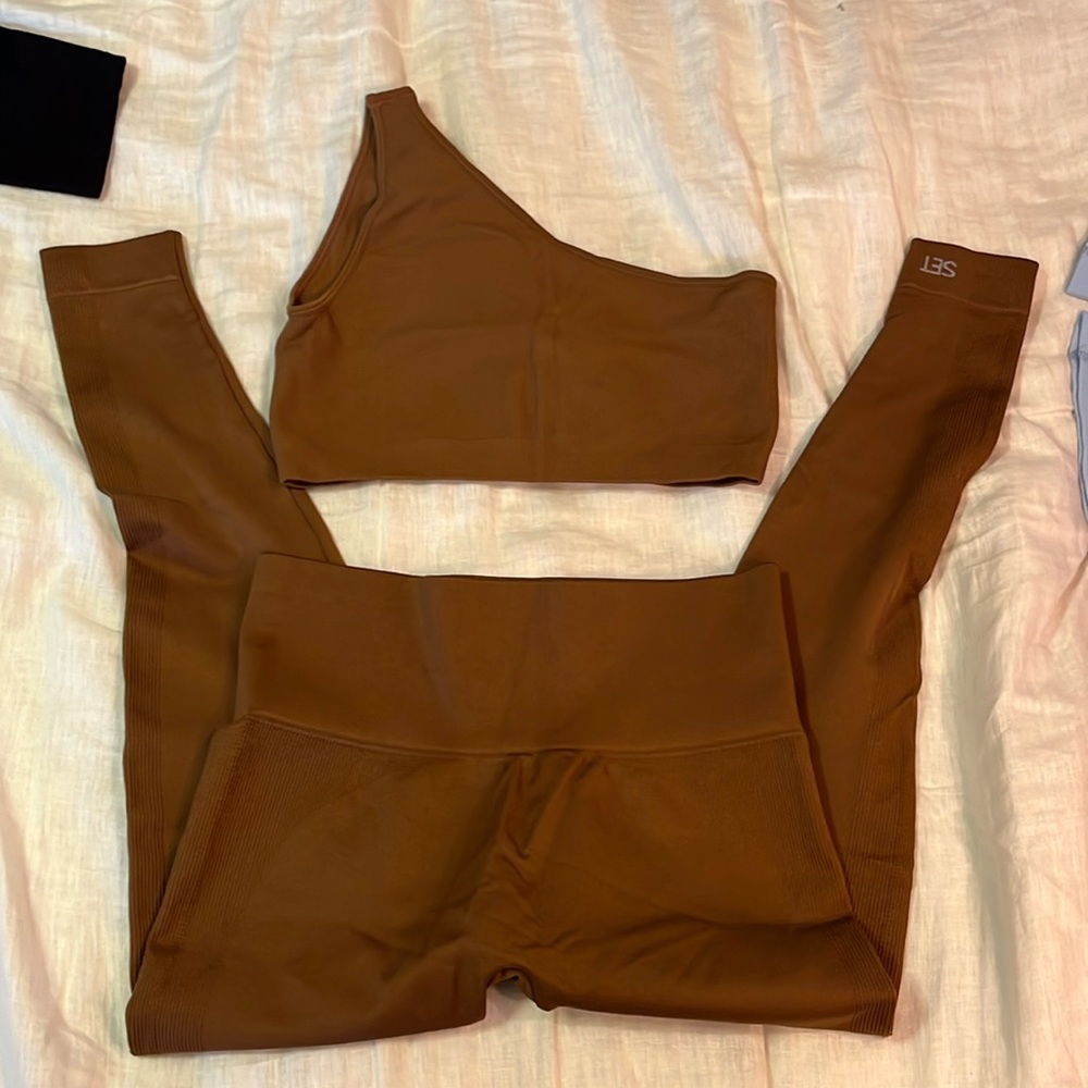 Set Active LA Top and Bottom - BROWN - Size L